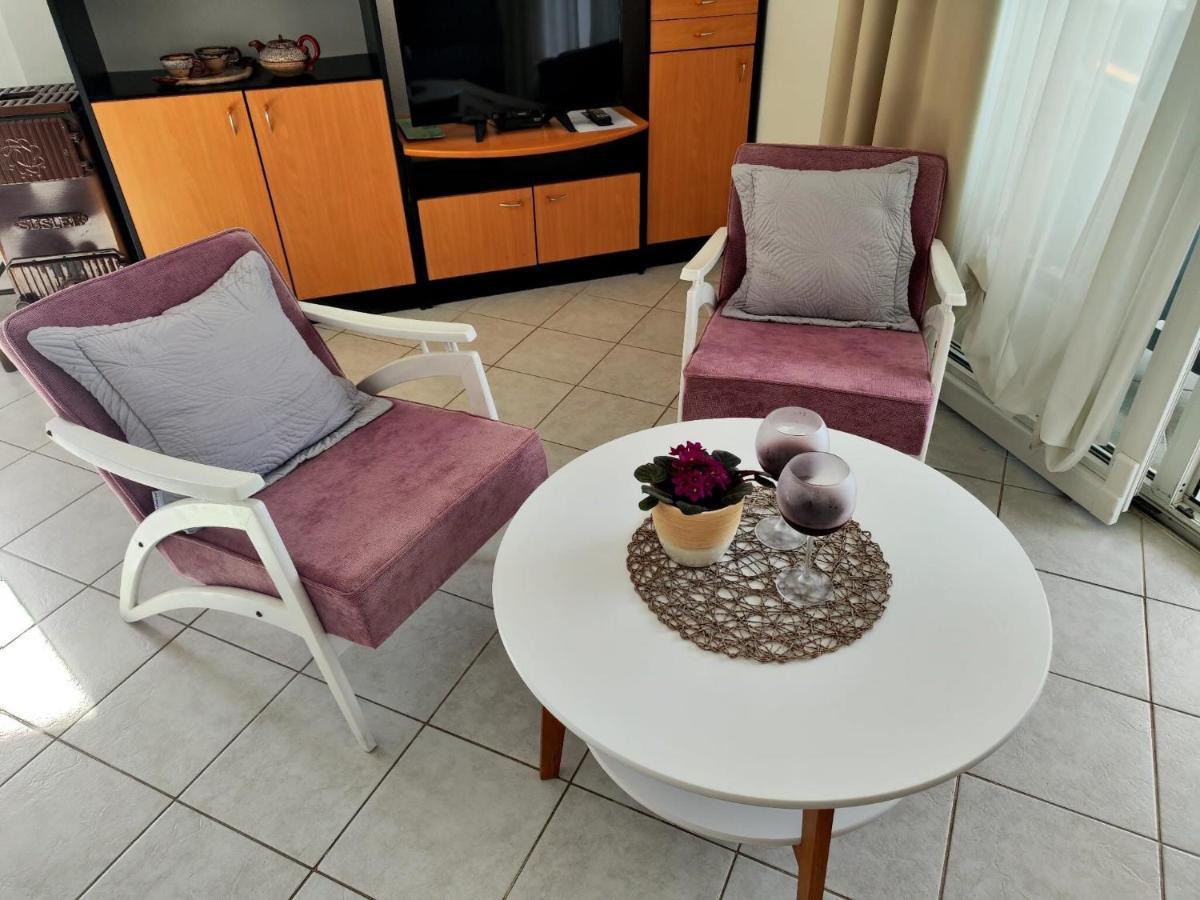 Apartments Snjezana Novi Vinodolski Esterno foto